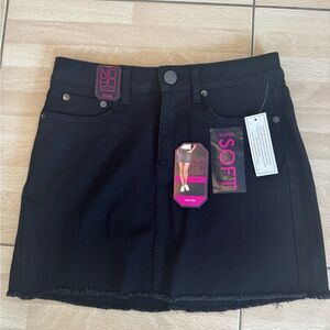 NWT!  NOBO Mid Rise Black Denim Skirt 
Sz. 9
